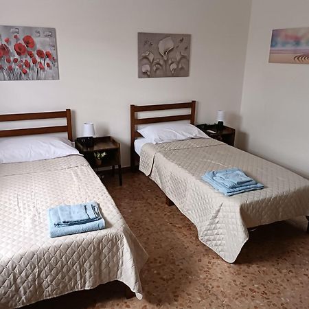Appartamento Casa Fiume Mantova Esterno foto